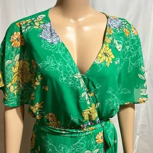 Luxology Emerald Green Garment